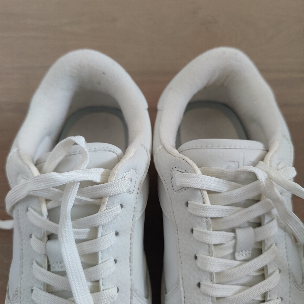 ALO Recovery Mode Sneaker - Picture 9 of 12